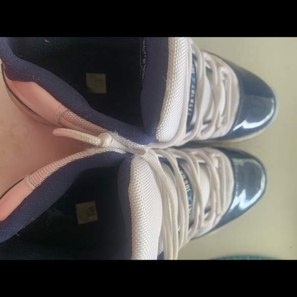 Jordan 11s - Picture 5 of 6